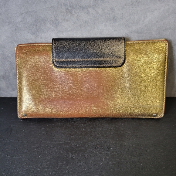 Salvatore Ferragamo metallic long leather wallet - Picture 3 of 15